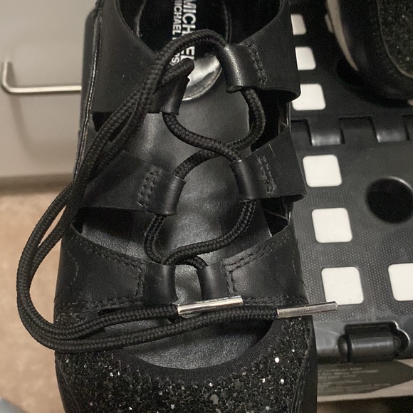 Crazy, sexy, cool - Michael Kors - Picture 8 of 8